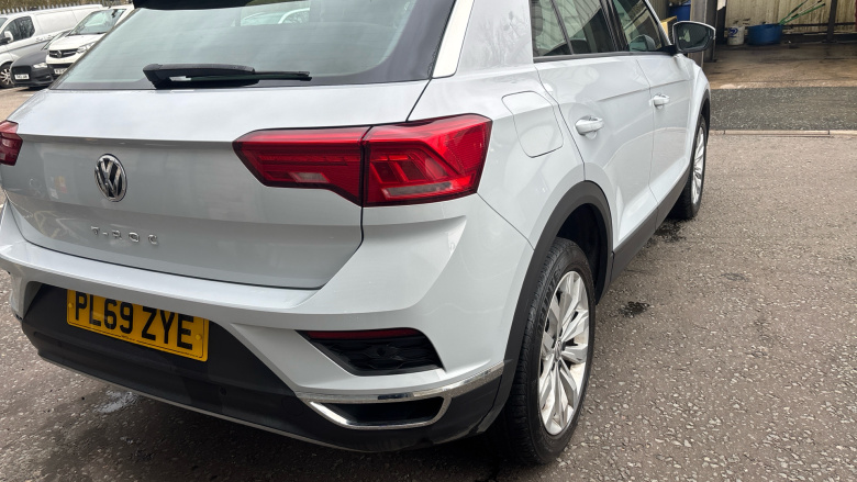 Volkswagen T-Roc 1.5 TSI EVO SEL 5dr Petrol Hatchback